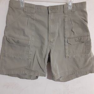 Cabela's Men's 7 Pocket Cotton Hiking Shorts in Size 34 Regular